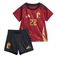 Camisa de time de futebol Bélgica Jeremy Doku #22 Replicas 1º Equipamento Infantil Europeu 2024 Manga Curta (+ Calças curtas)